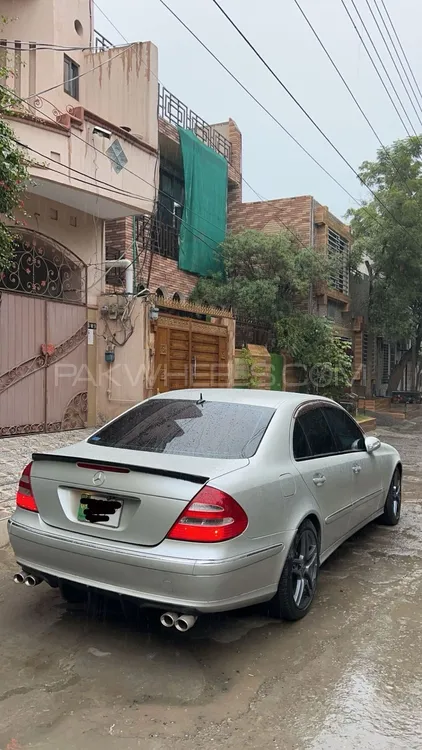 مرسڈیز بینز ای کلاس 2004 for Sale in فیصل آباد مرسڈیز بینز ای کلاس 2004 for Sale in فیصل آباد Image-2