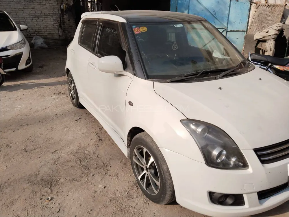 سوزوکی سوئفٹ 2014 for Sale in سیالکوٹ Image-1