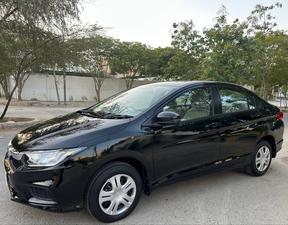 HONDA CITY 1.2L CVT (1200cc) AUTOMATIC 
Model 2024 || Registered 2024
8,000 KM Driven verifiable
HONDA SHAHRAH E FAISAL MAINTAINED 
Bumper To Bumper Original 100% 
Pearl Black Color 
Beige room
Interior is as good as new
COMPANY SEALS STILL INTACT
Original NAVIGATION 
ECON Mode
Like a brand new car

For inspection
Available at SUPREME CARS
Plot # 151/F,Under Imam heights,Shop no.1&2, Main Khalid Bin Walid Rd, Karachi, Sindh 75400

|  Premium Cars  |  Best Prices  |  Optimum Performance | 
#Supremecarsgang
