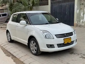 Suzuki Swift DLX 1.3 2015 for Sale