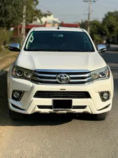 Toyota Hilux Revo G 2.8 2016 for Sale