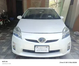 Toyota Prius G Touring Selection 1.8 2011 for Sale
