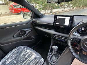 TOYOTA YARIS HATCHBACK G PACKAGE (1000cc)
Model 2021 and Registration 2024
Choice Registered “333”
4.5 Grade Auction Sheet Available & Attached 
Only 35,000 KM Import Mileage 
37,000 Driven Now
Only 1500 km driven locally 
Complete service history available 
Pearl White Color
Bumper to Bumper Original Guaranteed 100%
First Owner
Automatic transmission 
PUSH START
CLIMATE A/C 
APPLE CAR PLAY BLUETOOTH 
MULTIMEDIA STEERING
DIGITAL METER
RETRACTABLE MIRRORS
RADAR
ETC
Too Many Extras 
Leather Seats 
As Good as zero meter
EXCHANGE POSSIBLE WITH ANY CAR

For inspection
Available at SUPREME  CARS
Plot # 151/F,Under Imam heights,Shop no.1&2, Main Khalid Bin Walid Rd, Karachi, Sindh 75400

|  Premium Cars  |  Best Prices  |  Optimum Performance | 
#supremecarsgang