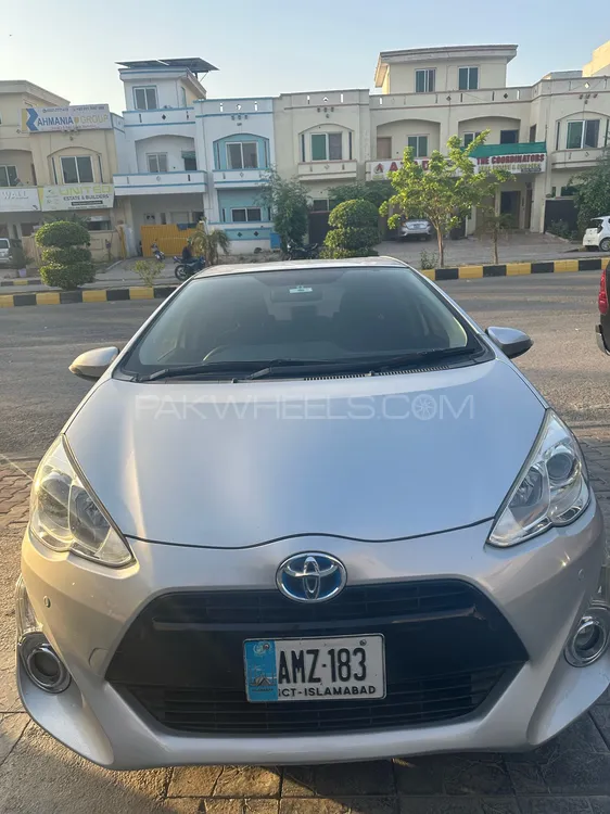 ٹویوٹا اکوا 2015 for Sale in اسلام آباد Image-1