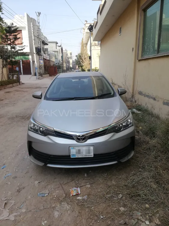 Toyota Corolla 2019 for Sale in Islamabad Image-1