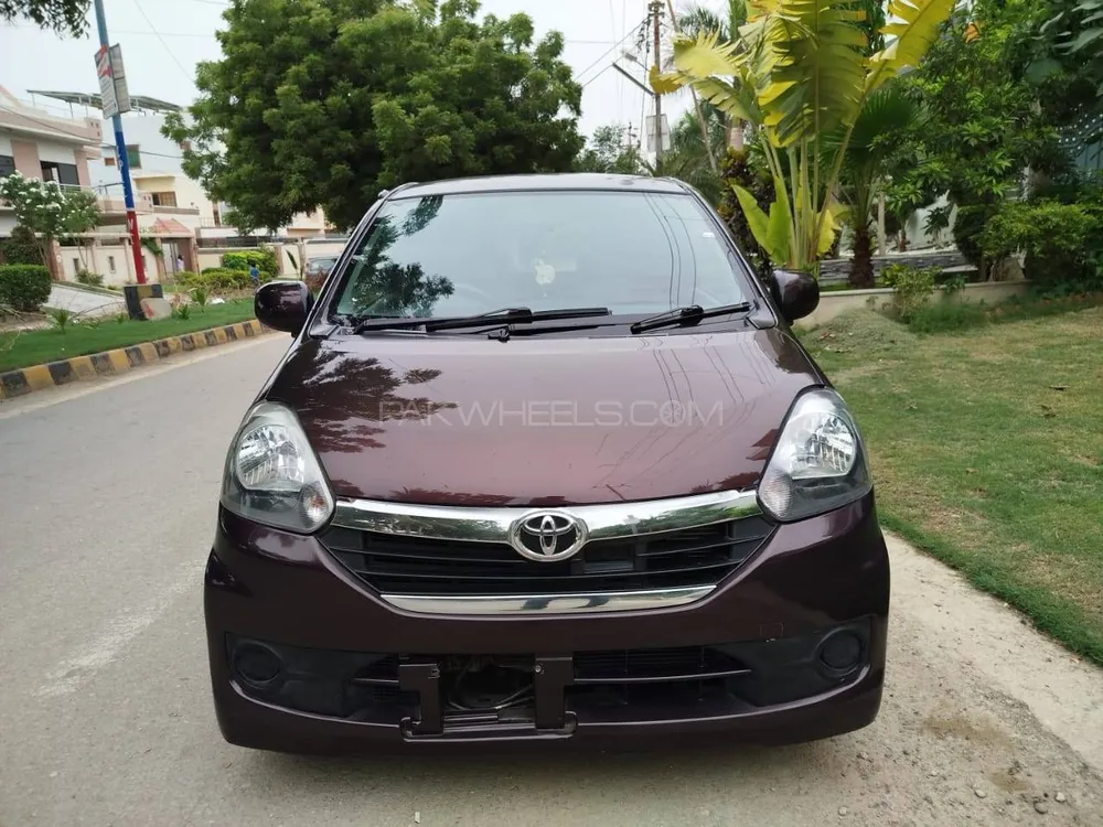 Toyota Pixis Epoch 2016 for Sale in Karachi Image-1