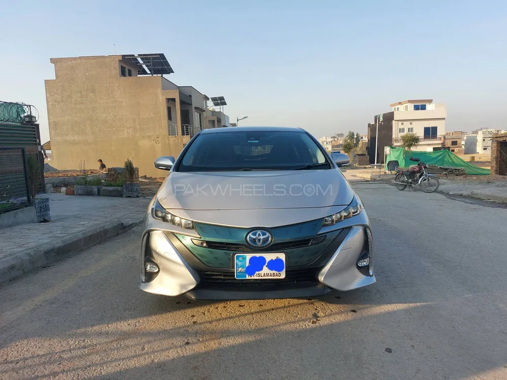 Toyota Prius 2017 for Sale in Rawalpindi Image-1
