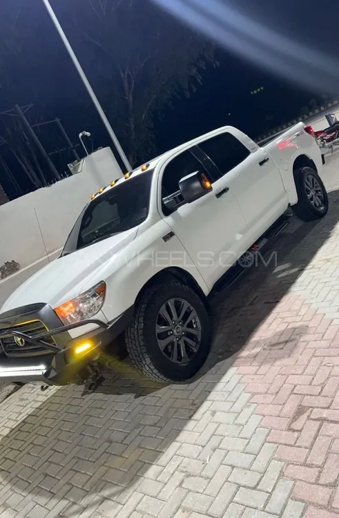 Toyota Tundra 2007 for Sale in Islamabad Image-1