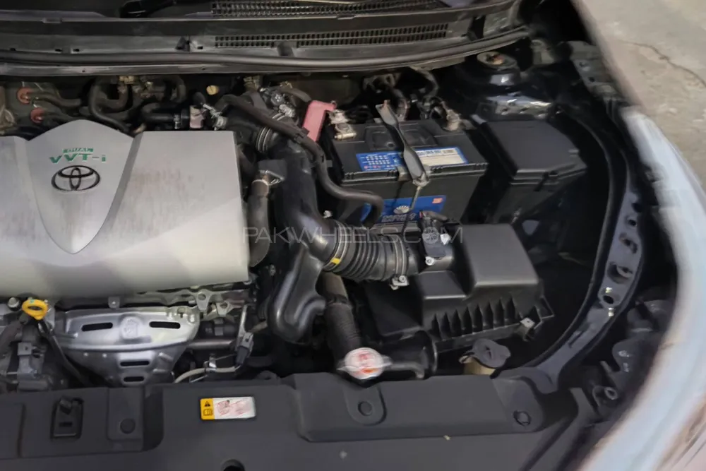 Toyota Yaris Sedan 2020 for Sale in Lahore Toyota Yaris Sedan 2020 for Sale in Lahore Image-3