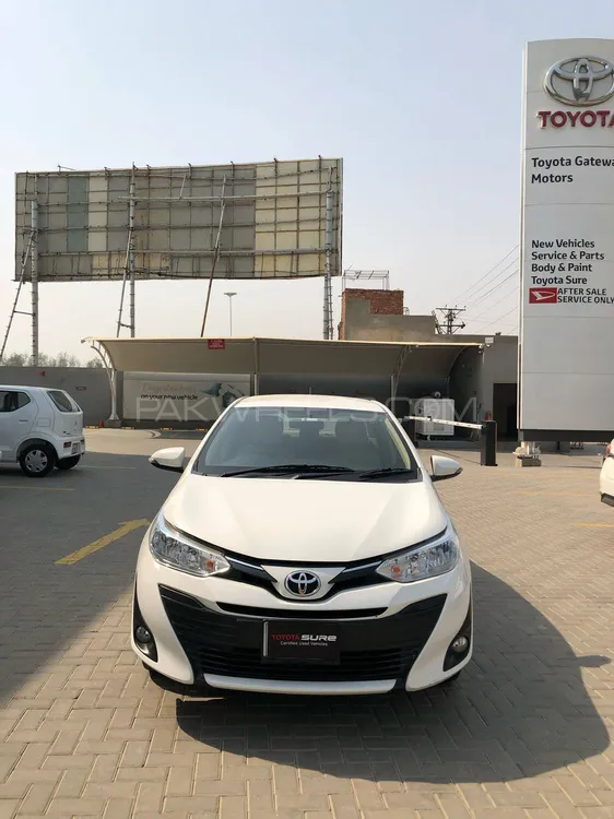 Toyota Yaris Sedan 2022 for Sale in Lahore Image-1