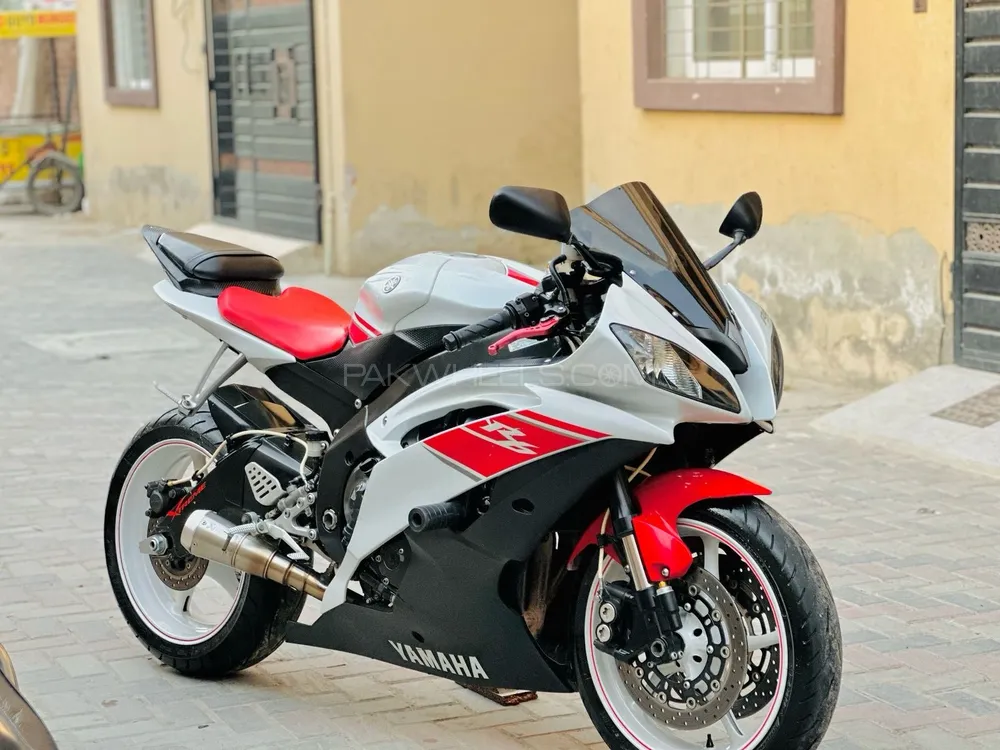 Yamaha YZF-R6 2009 for Sale Image-1