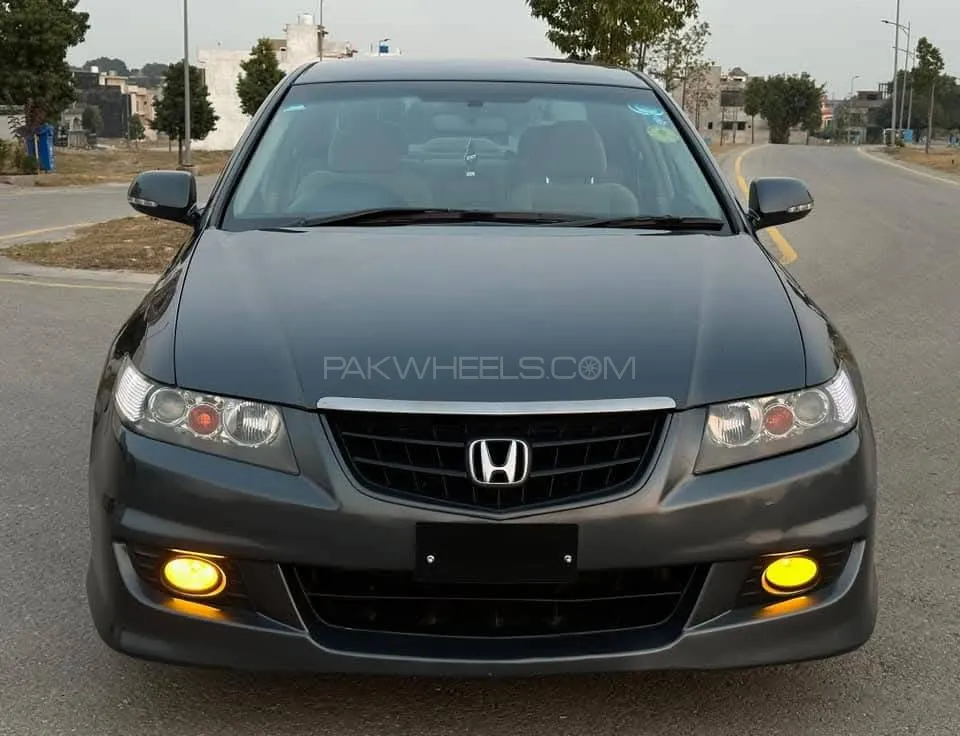 Honda Accord 2003 for Sale in Lahore Image-1