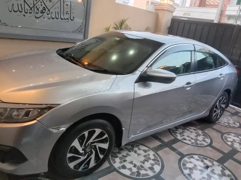 Honda Civic 2019 for Sale in Lahore Image-1