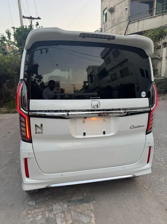 Honda N Box 2021 for Sale in Gujrat Image-1