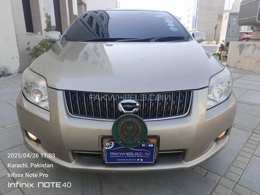 Toyota Corolla Axio 2007 for Sale in Karachi Image-1