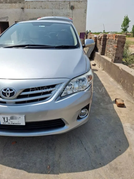 Toyota Corolla 2013 for Sale in Sargodha Image-1