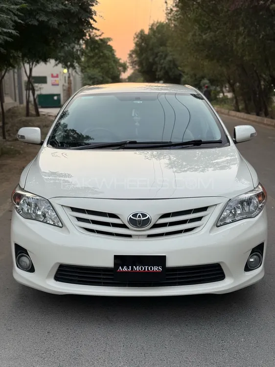 Toyota Corolla 2011 for Sale in Lahore Image-1