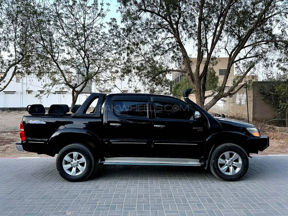 ٹویوٹا ہائیلکس 2012 for Sale in کراچی ٹویوٹا ہائیلکس 2012 for Sale in کراچی Image-5