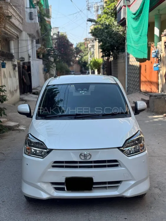 Toyota Pixis Epoch 2018 for Sale in Islamabad Image-1