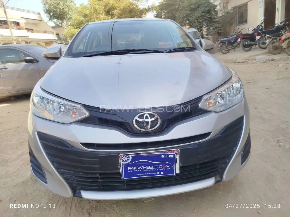 Toyota Yaris Sedan 2023 for Sale in Karachi Image-1