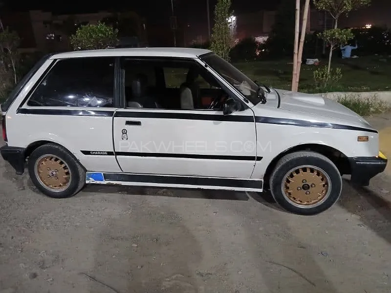 Daihatsu Charade 1984 for Sale in Peshawar Image-1