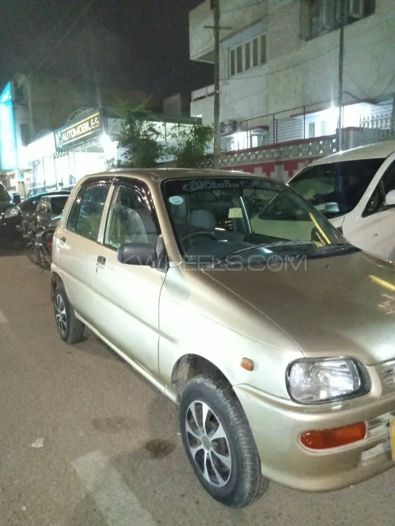 Daihatsu Cuore 2011 for Sale in Karachi Image-1