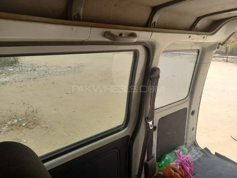 Daihatsu Hijet 2011 for Sale in Karachi Image-1