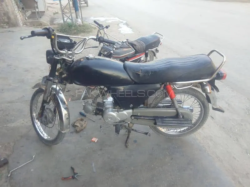 Honda CD 70 2009 for Sale Image-1
