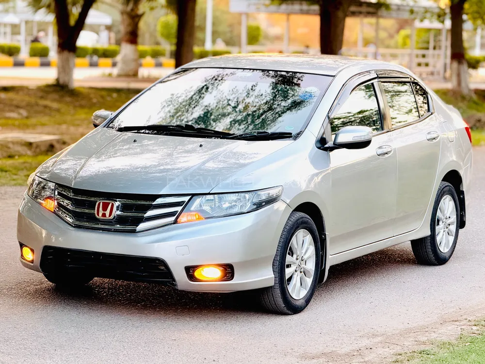 Honda City 2015 for Sale in Islamabad Image-1
