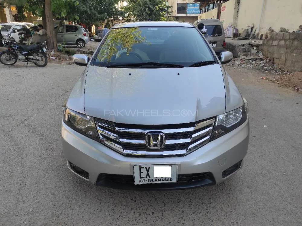 Honda City 2015 for Sale in Islamabad Image-1
