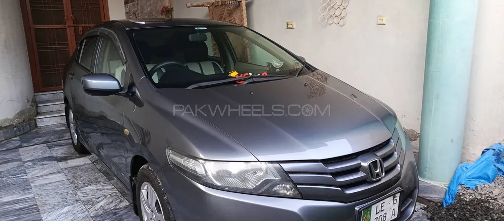 Honda City 2015 for Sale in Faisalabad Image-1