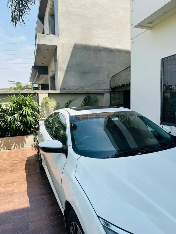 Honda Civic 2018 for Sale in Gujranwala Image-1