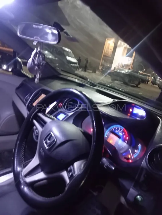 Honda Insight 2012 for Sale in Lahore Image-1