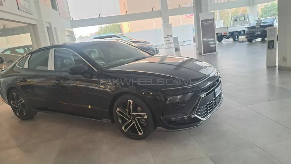 Hyundai Sonata 2025 for Sale in Lahore Image-1