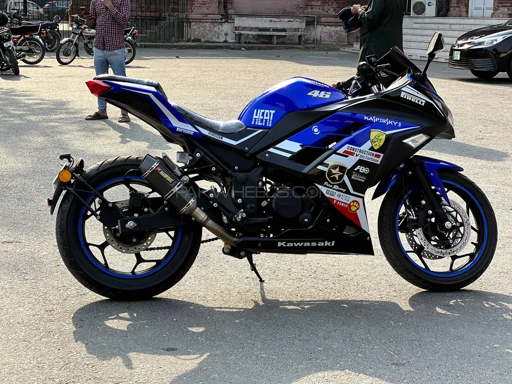 Kawasaki Ninja 250R 2023 for Sale Image-1