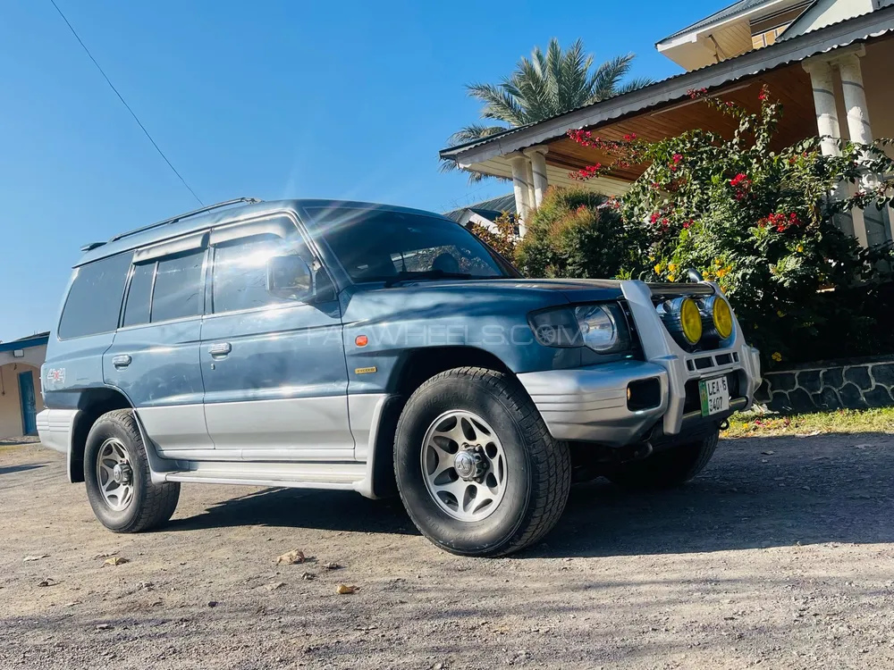 مٹسوبیشی پجیرو 1998 for Sale in ایبٹ آباد Image-1