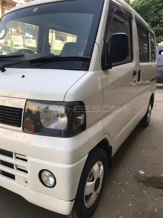 Nissan Clipper 2010 for Sale in Karachi Image-1