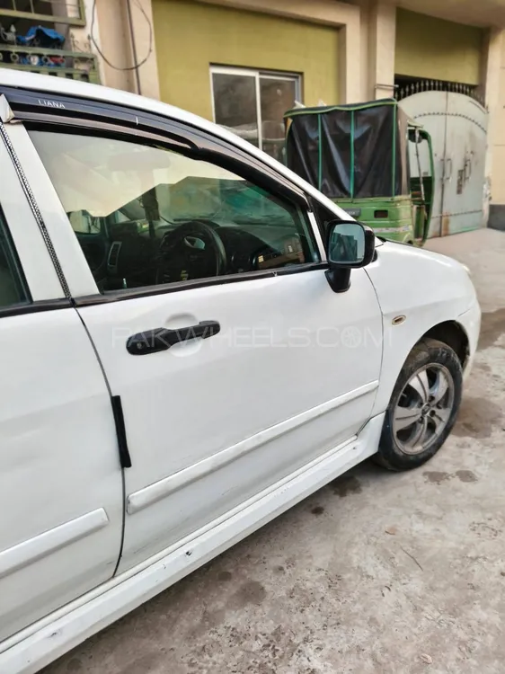 Suzuki Liana 2011 for Sale in Lahore Image-1