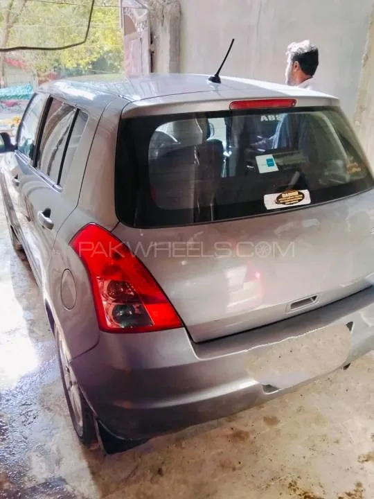 Suzuki Swift 2014 for Sale in Karachi Image-1