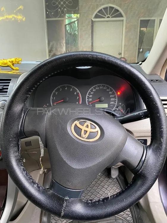 Toyota Corolla 2013 for Sale in Lahore Image-1