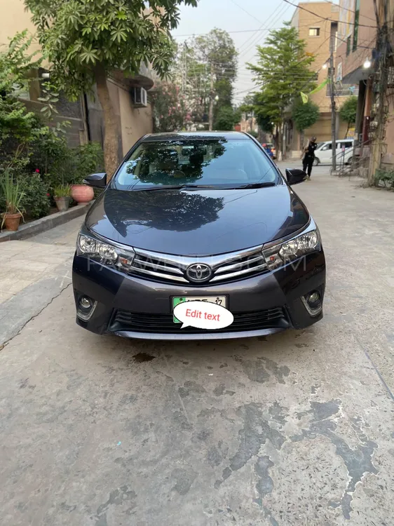 Toyota Corolla 2017 for Sale in Lahore Image-1