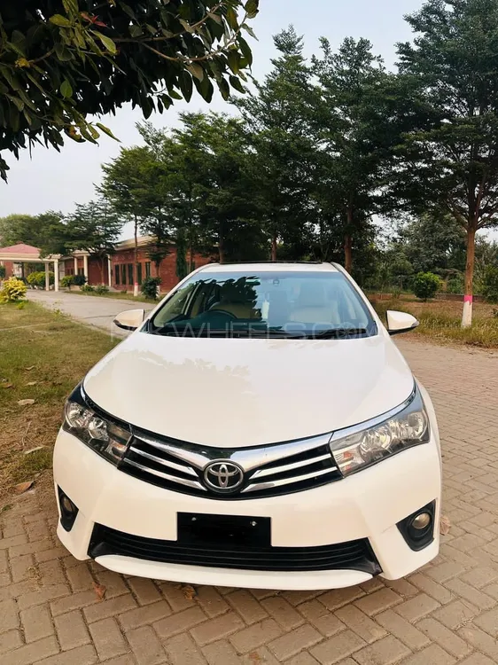 Toyota Corolla 2016 for Sale in Lahore Image-1