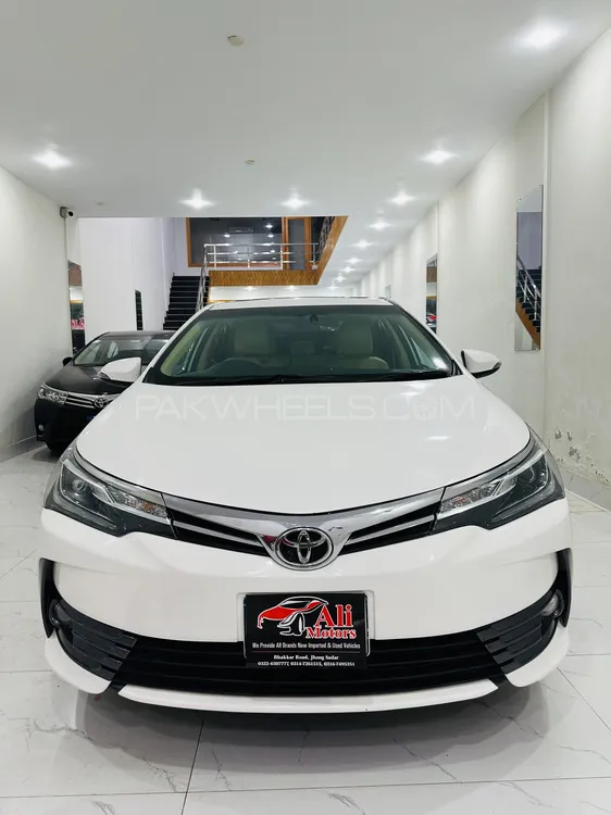 Toyota Corolla 2020 for Sale in Jhang Image-1