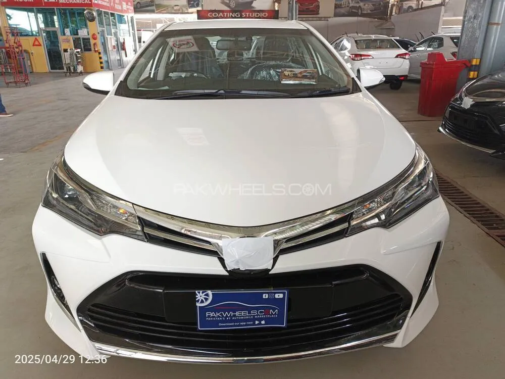 ٹویوٹا کرولا 2025 for Sale in کراچی Image-1