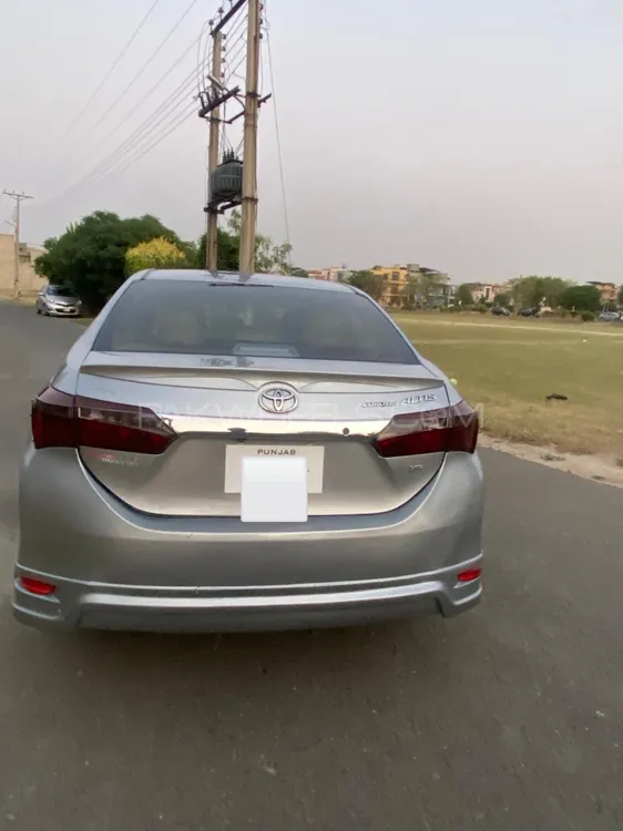 Toyota Corolla 2015 for Sale in Lahore Image-1