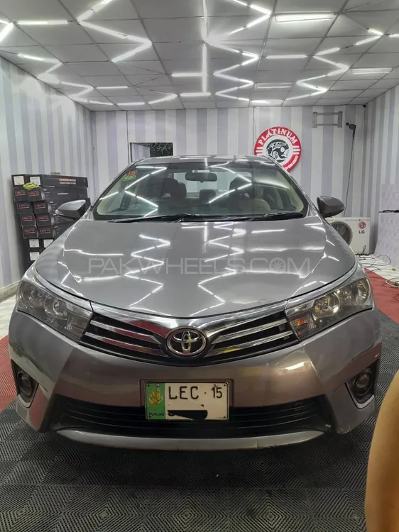 Toyota Corolla 2015 for Sale in Gujranwala Image-1
