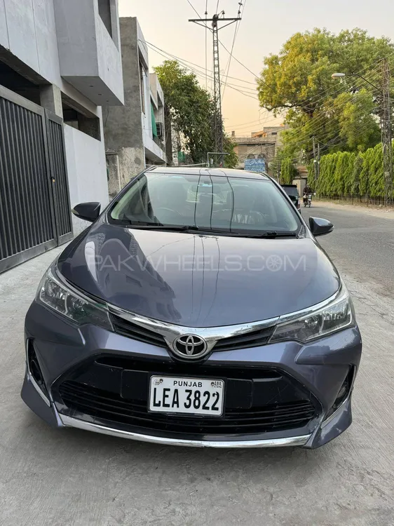 Toyota Corolla 2018 for Sale in Lahore Image-1