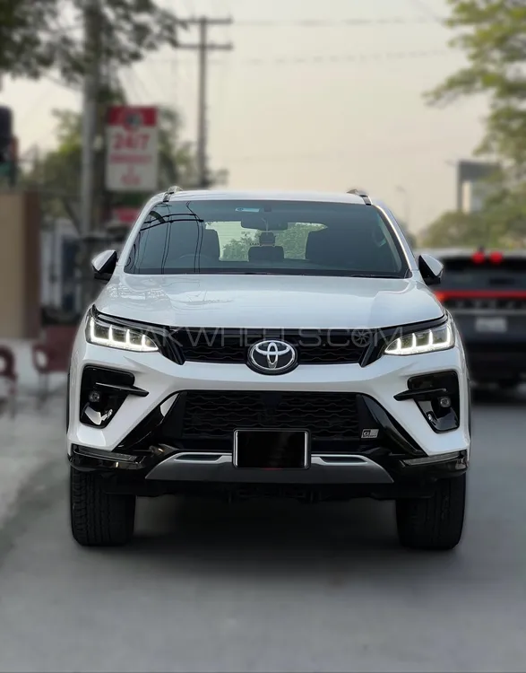 Toyota Fortuner 2023 for Sale in Lahore Image-1