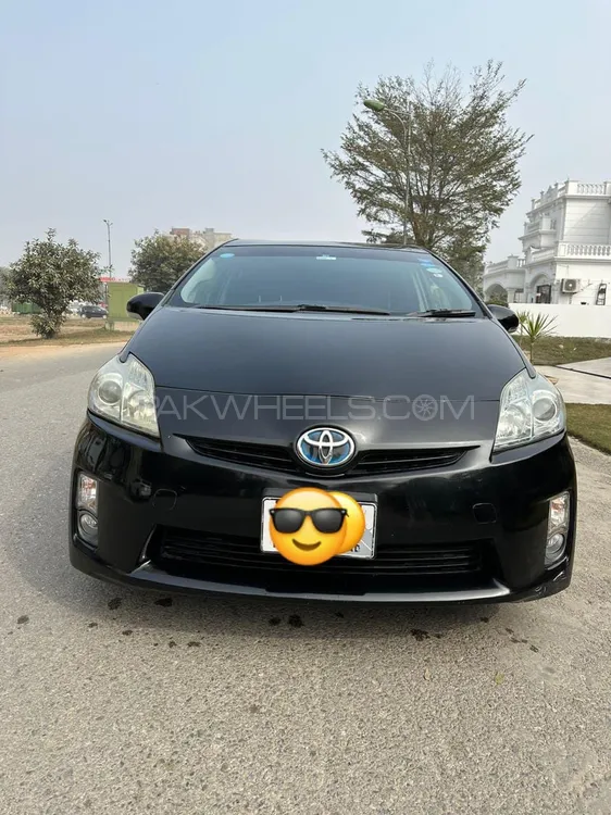 ٹویوٹا پریوس 2015 for Sale in اٹک Image-1