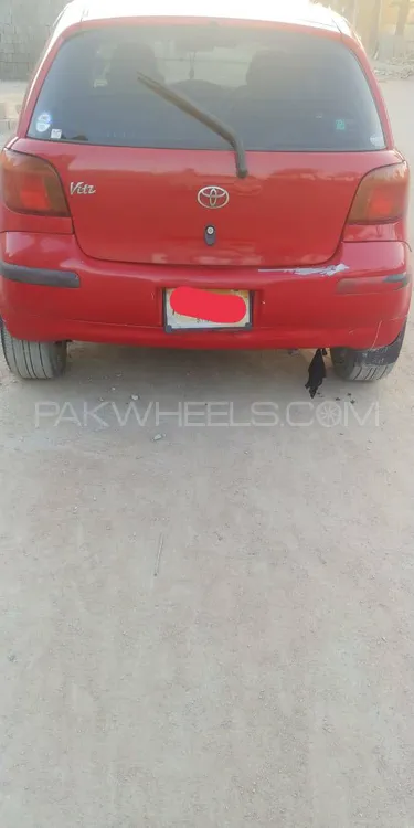 Toyota Vitz 2003 for Sale in Karachi Image-1